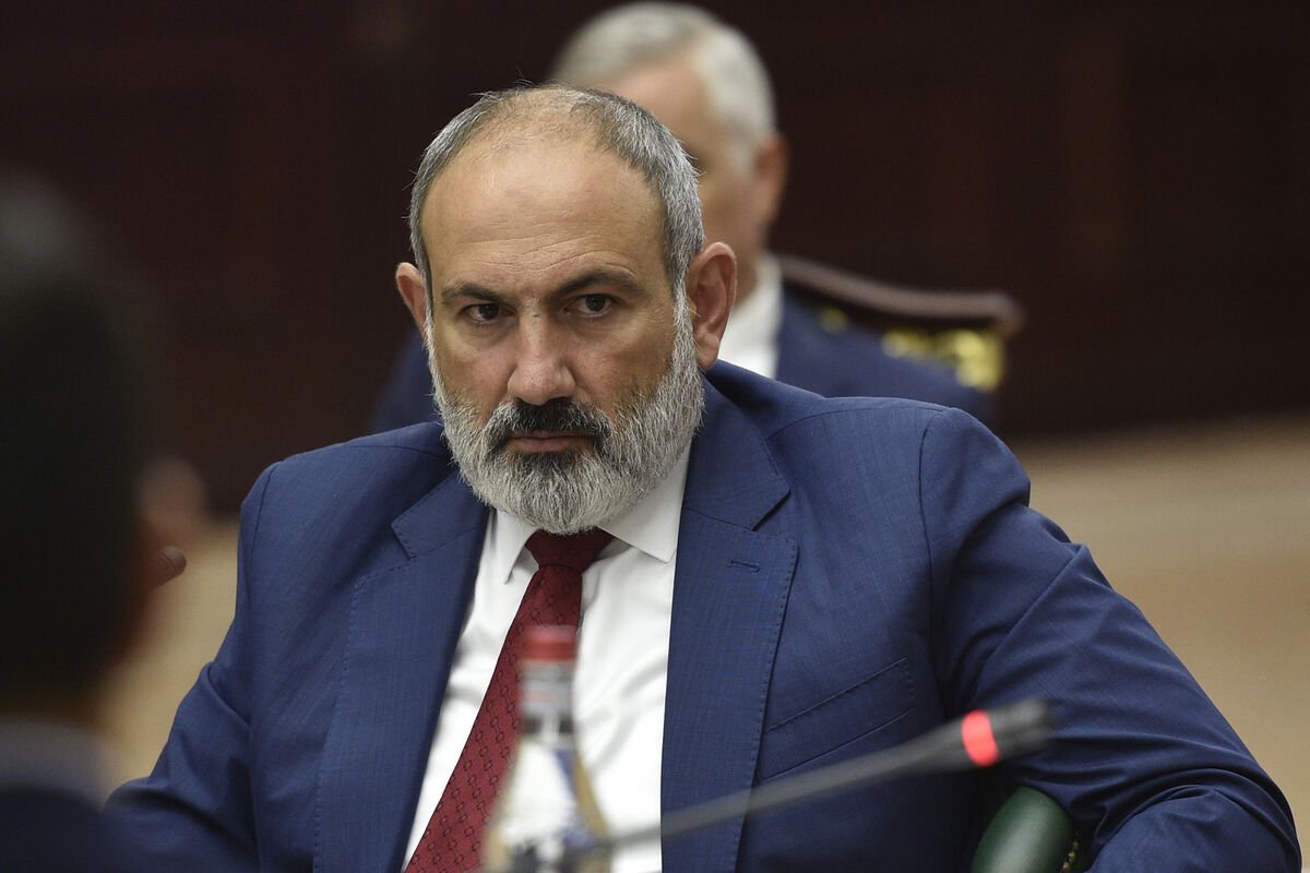Ermənilərin Telegram kanalları Paşinyan hakimiyyətini YIXIB SÜRÜDÜ
