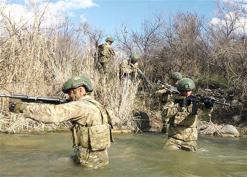 Azərbaycanla Özbəkistan komanda-qərargah təlimi KEÇİRƏCƏK - FOTO Azərbaycanla Özbəkistan komanda-qərargah təlimi KEÇİRƏCƏK - FOTO