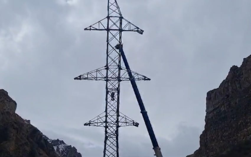 Kəlbəcərdə elektrik təsərrüfatı yenidən qurulur – VİDEO  