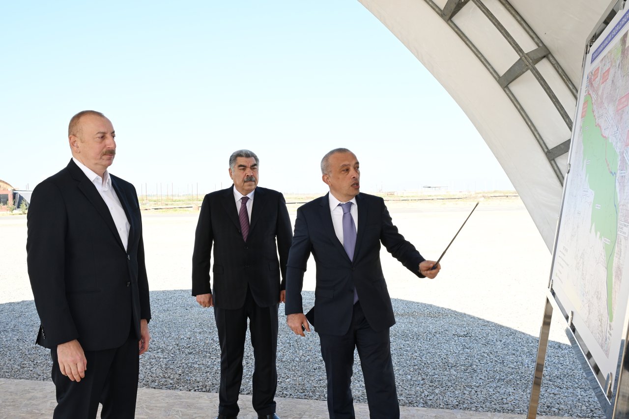 Prezident Şirvan suvarma kanalının təməlini qoydu - FOTO/VİDEO - foto 1