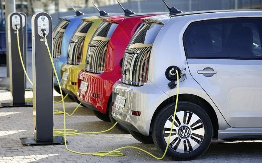 Azərbaycan elektromobil idxalını artırıb Azərbaycan elektromobil idxalını artırıb