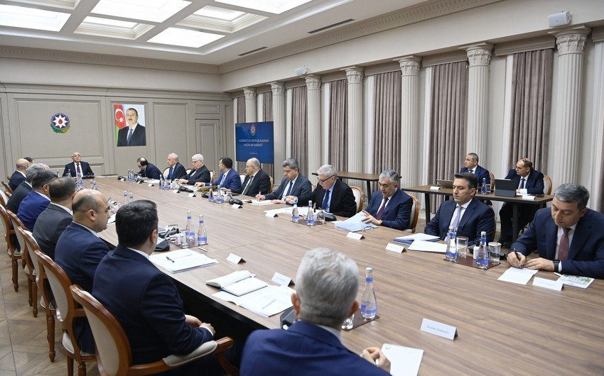 Azərbaycanda elektrik mühərrikli nəqliyyat vasitələrindən istifadə artırılacaq - FOTO Azərbaycanda elektrik mühərrikli nəqliyyat vasitələrindən istifadə artırılacaq - FOTO