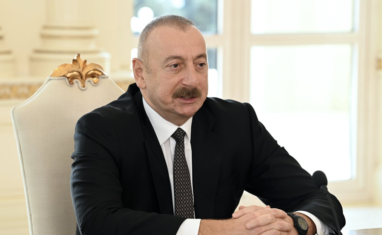 İlham Əliyev: “Fəxr edirik ki, azərbaycanlı inşaatçılar BAM-ın tikintisində fəal iştirak ediblər” - VİDEO