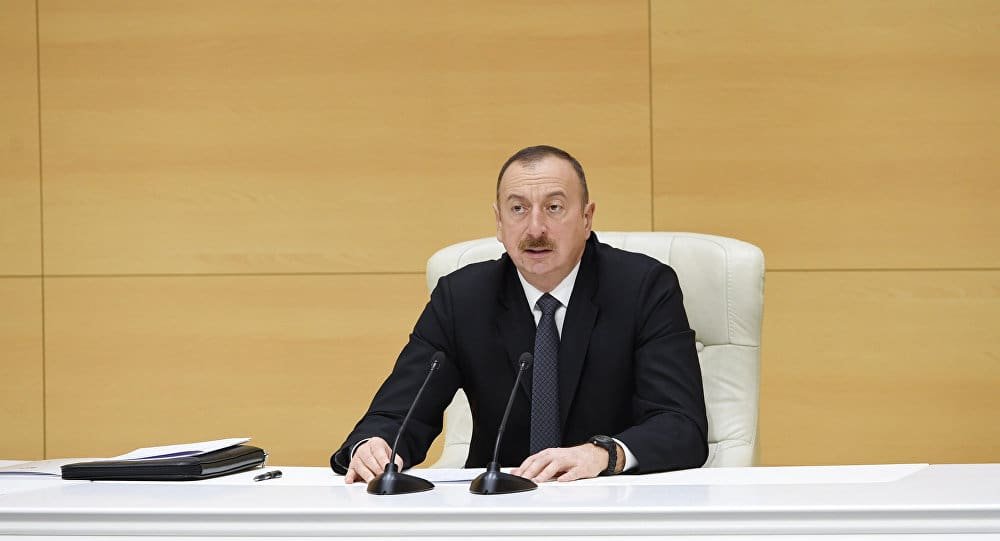 Prezident: “Hazırda neft və qaz ümumi daxili məhsulumuzun yarıdan az hissəsini təşkil edir” Prezident: “Hazırda neft və qaz ümumi daxili məhsulumuzun yarıdan az hissəsini təşkil edir”