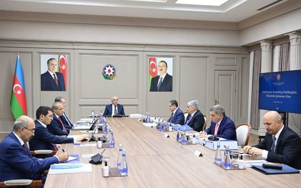 Baş nazir iclas keçirdi: Tapşırıqlar verdi - FOTO - foto 1