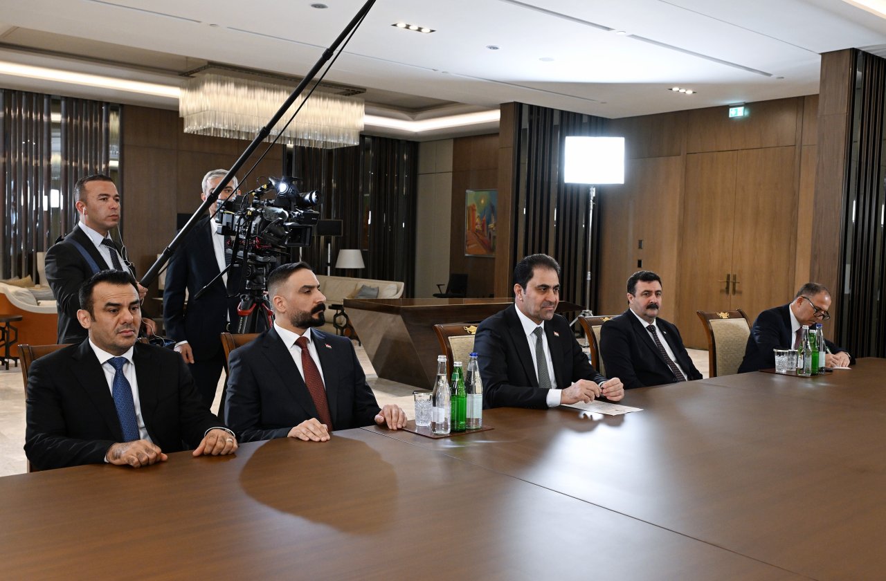 Prezident İraq Parlamentinin sədrini qəbul etdi – FOTO   - foto 2