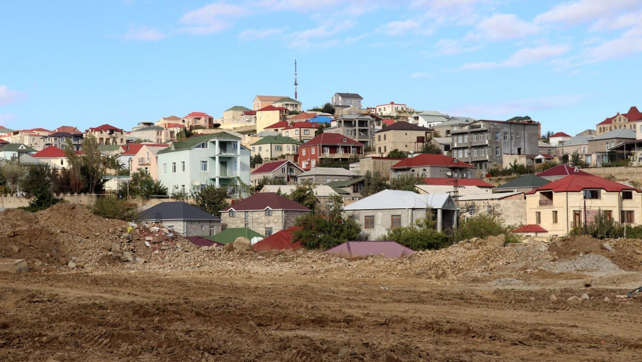 Bakıda sənədsiz evlər kütləvi satışa ÇIXARILIR? – Mühüm AÇIQLAMA Bakıda sənədsiz evlər kütləvi satışa ÇIXARILIR? – Mühüm AÇIQLAMA