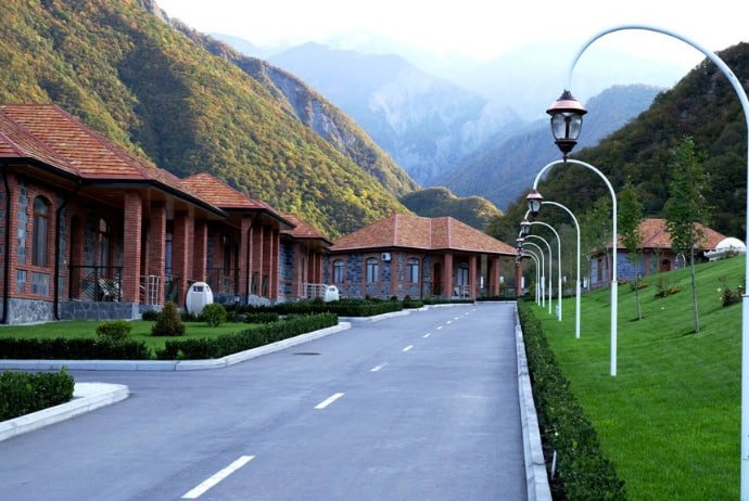 Kəlbəcər şəhərində turizm obyektləri inşa OLUNACAQ 