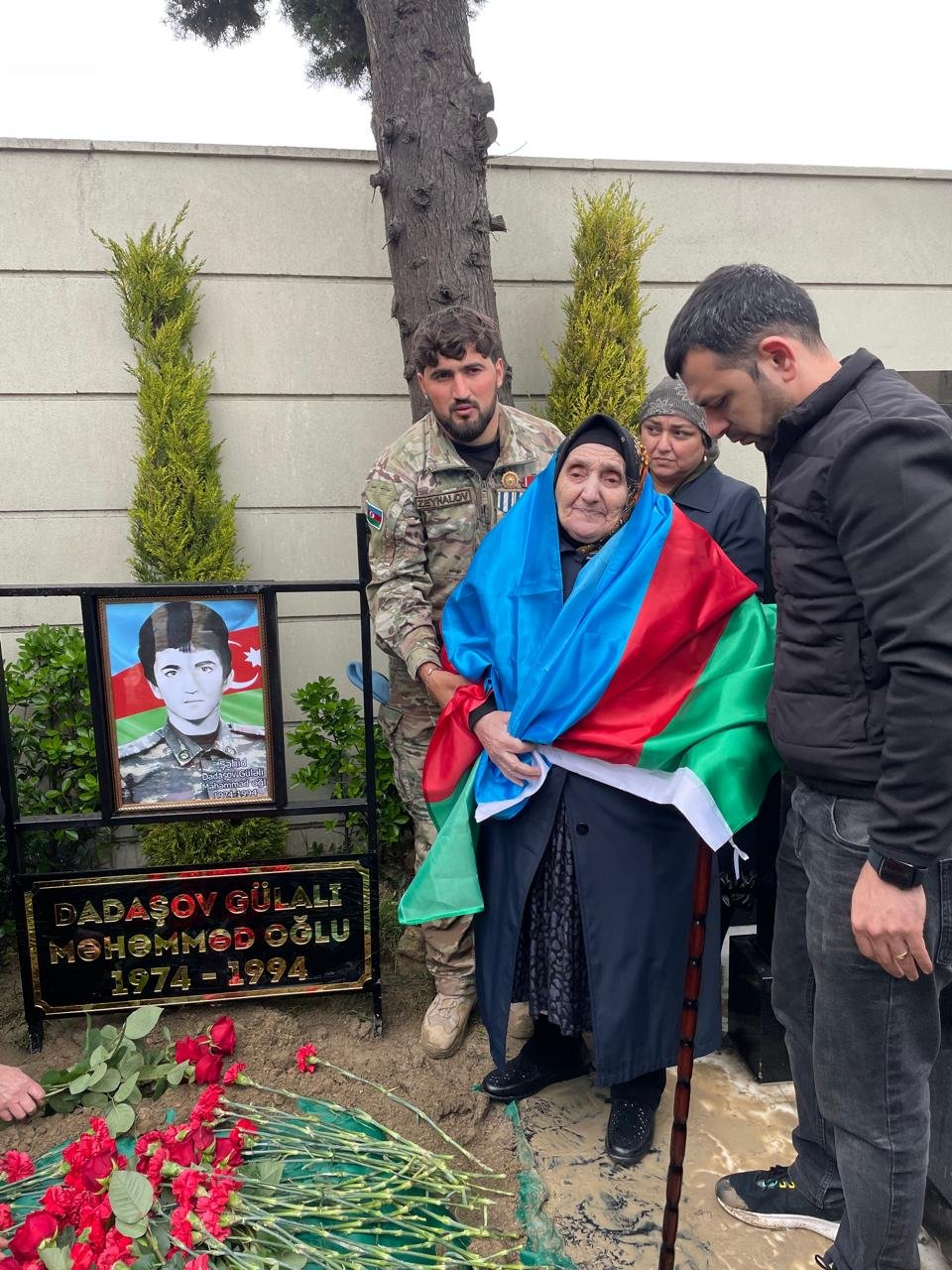 Qalıqları tapılan daha bir şəhid DƏFN OLUNDU - FOTO/VİDEO - foto 1