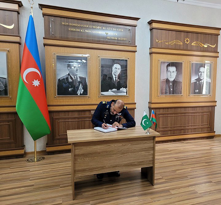 Azərbaycanla Pakistan arasında hərbi təhsil sahəsində əməkdaşlıq müzakirə olunub - FOTO/VİDEO - foto 1
