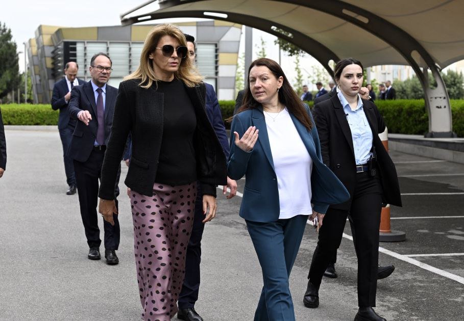 Bolqarıstan Prezidenti və xanımı Milli Gimnastika Arenasında - FOTO - foto 2