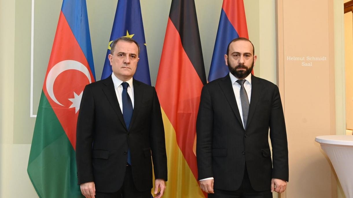 Azərbaycan və Ermənistan XİN başçılarının görüşü YEKUNLAŞDI