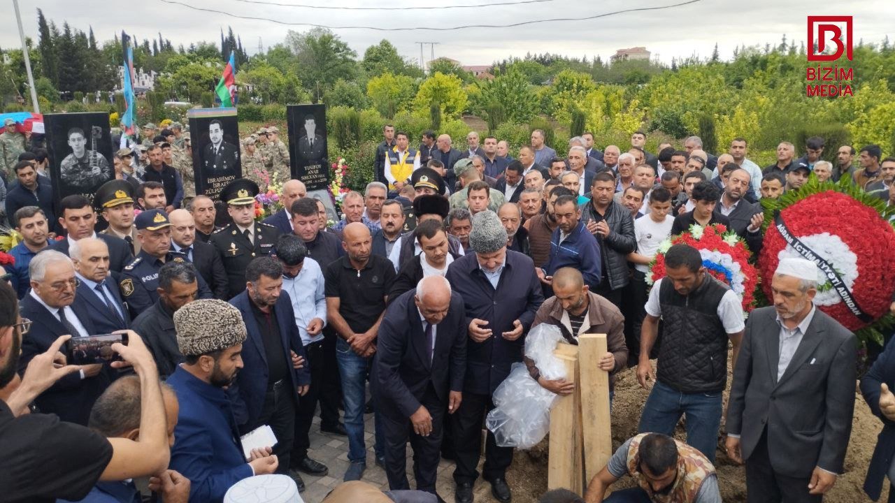 Birinci Qarabağ müharibəsinin daha iki şəhidi dəfn olundu – FOTO/VİDEO  - foto 3