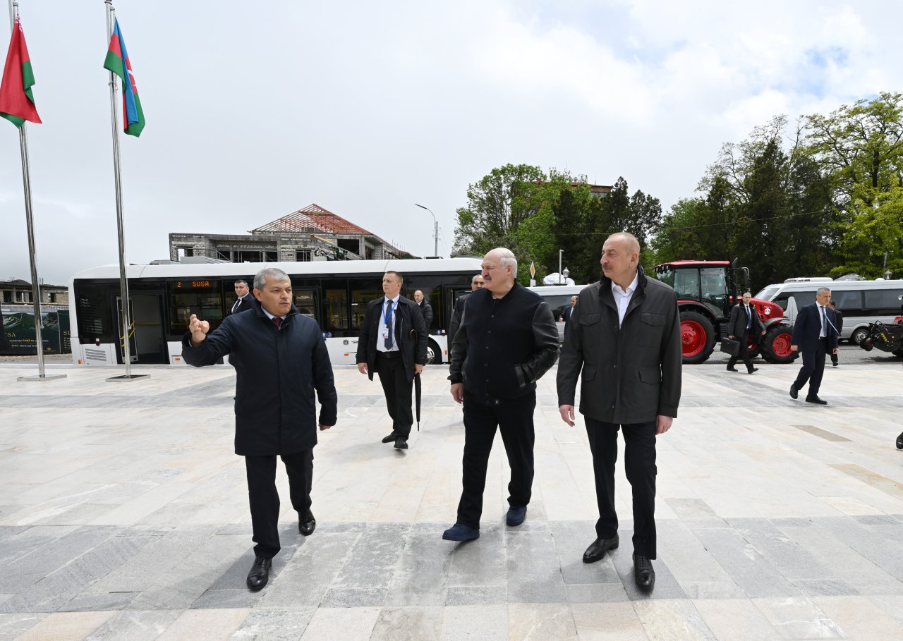 Lukaşenkodan Şuşa şəhərinə hədiyyə - FOTO - foto 2
