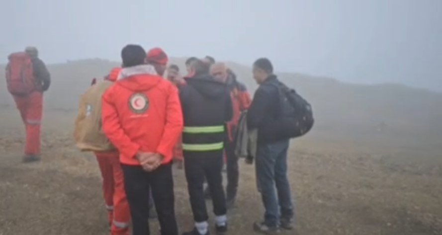 Axtarış qruplarından biri helikopterin sərt eniş etdiyi yerə çatıb - VİDEO