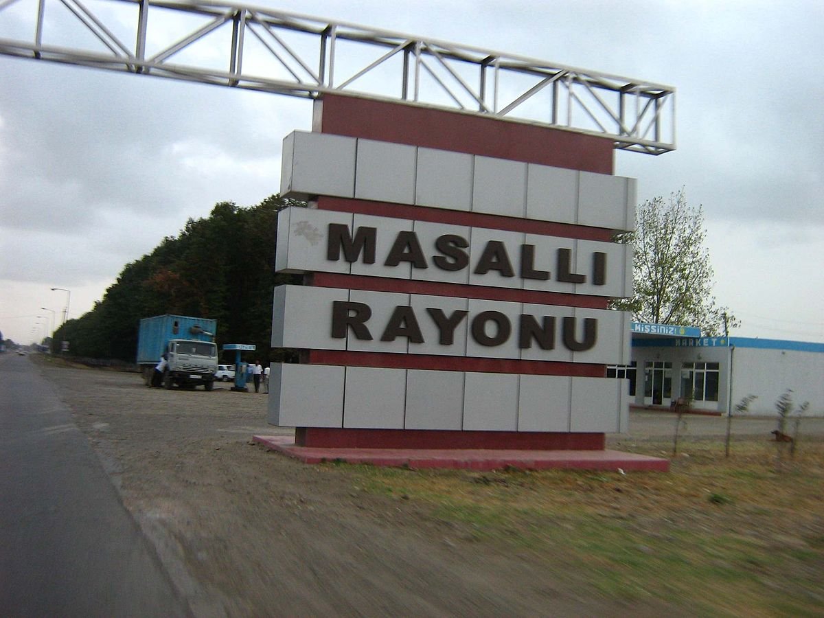 Masallıda QƏTL: 30 yaşlı kişi həmkəndlisini ov silahı ilə qətlə yetirib