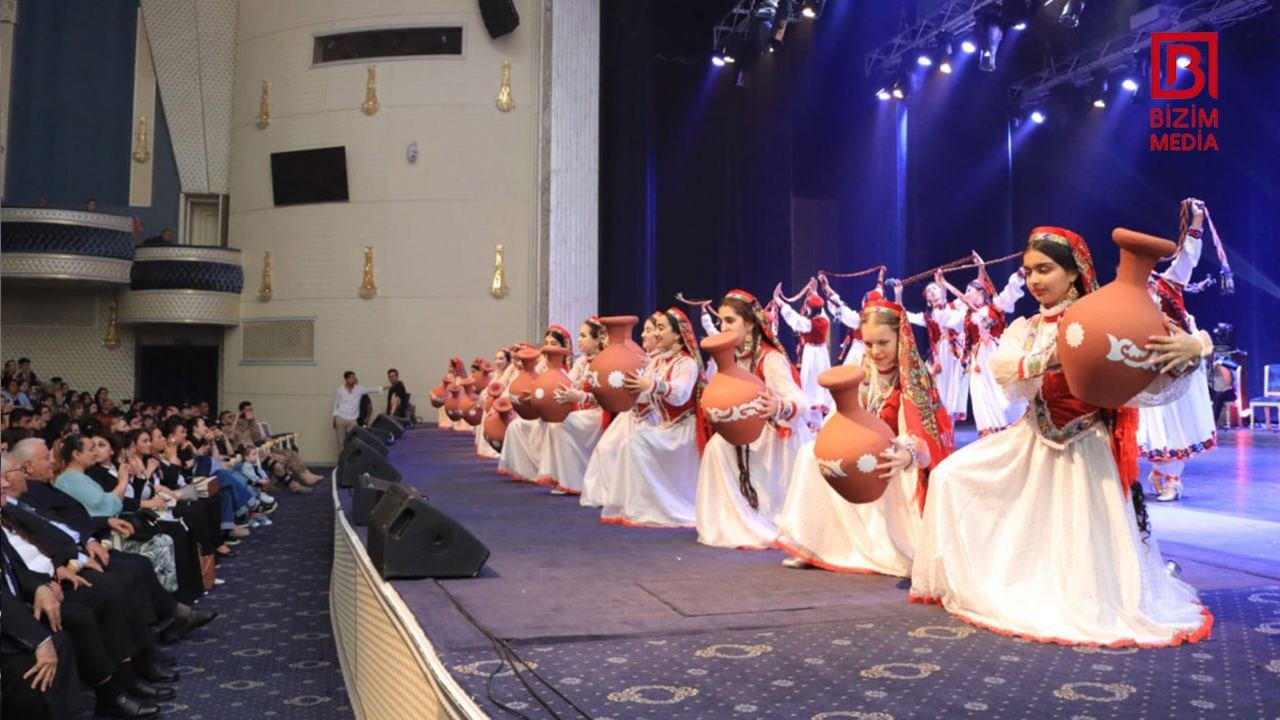 Gəncədə Tacikistan mədəniyyəti günləri çərçivəsində konsert keçirildi – FOTO/VİDEO  - foto 9