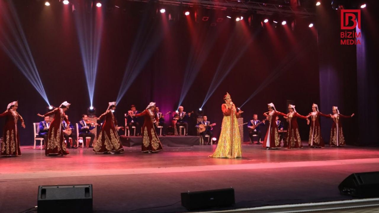 Gəncədə Tacikistan mədəniyyəti günləri çərçivəsində konsert keçirildi – FOTO/VİDEO  - foto 3