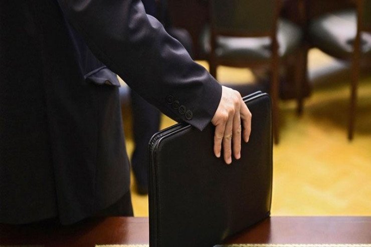 Dörd məktəb direktoru İŞDƏN ÇIXARILDI