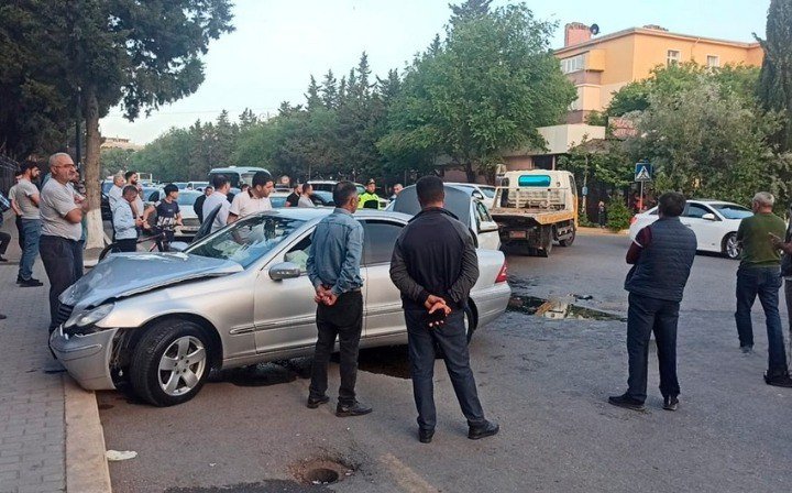Sumqayıtda zəncirvari QƏZA: Xəsarət alanlar var – FOTO 