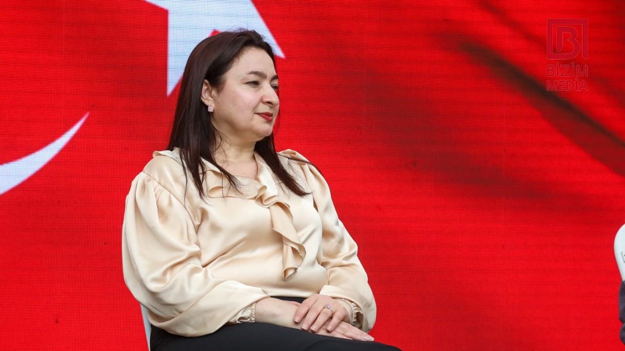 III Türk Dünyası Ədəbiyyat və Kitab Festivalının 6-cı günü Türkiyəyə HƏSR OLUNUB - FOTO  - foto 7