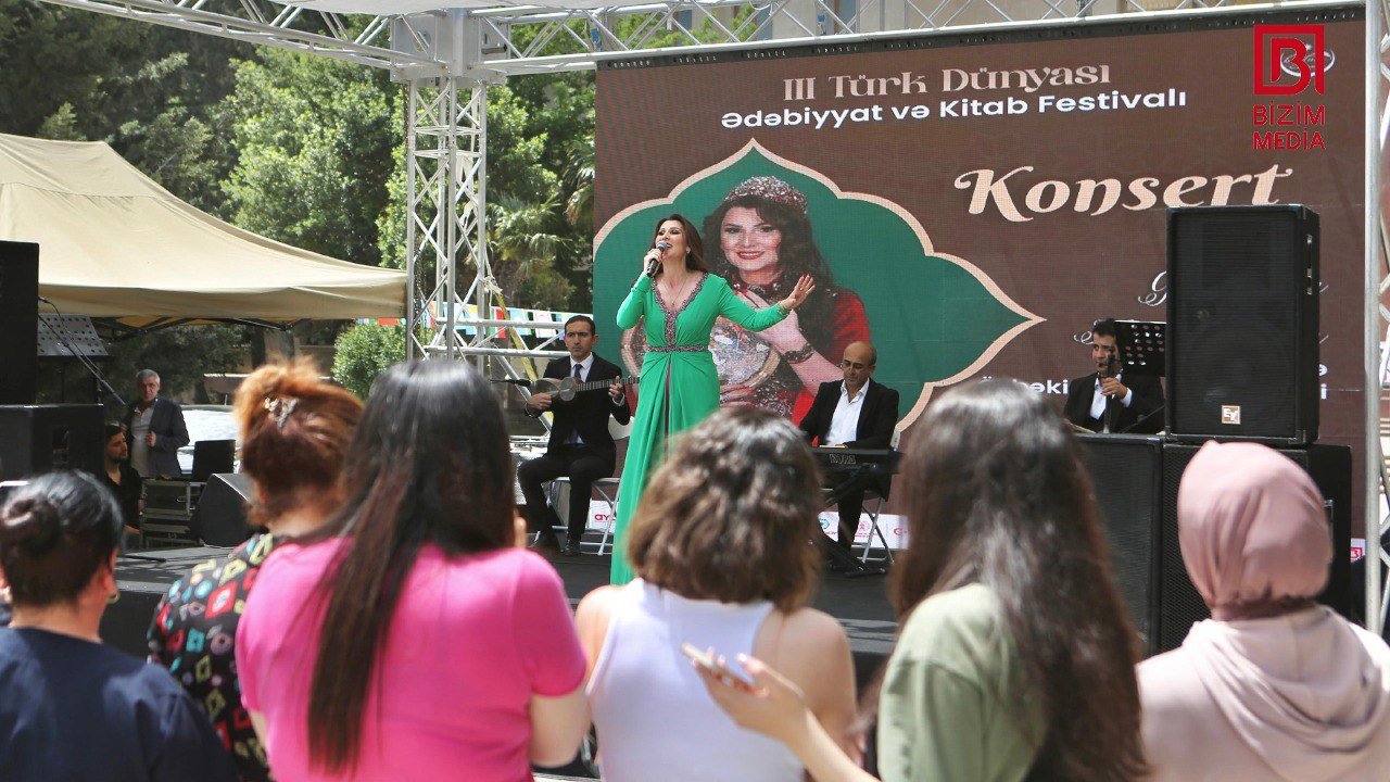 Gülyanaq Məmmədova Kitab Festivalında ÇIXIŞ edib – FOTO/VİDEO - foto 4