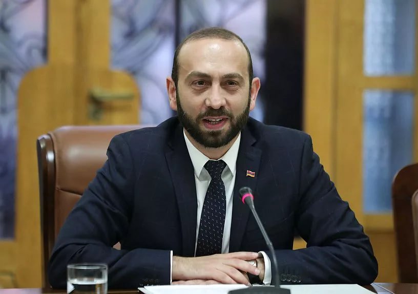 Ararat Mirzoyan: Ararat Mirzoyan: