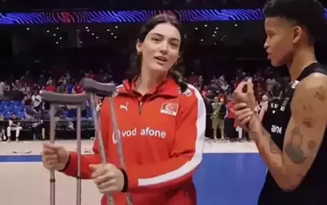Zəhra Günəş zədələndi: Paris Olimpiadasına gedəcəkmi? - VİDEO Zəhra Günəş zədələndi: Paris Olimpiadasına gedəcəkmi? - VİDEO