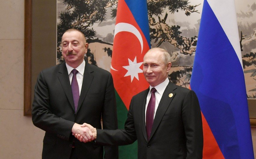 İlham Əliyev Vladimir Putini TƏBRİK ETDİ İlham Əliyev Vladimir Putini TƏBRİK ETDİ