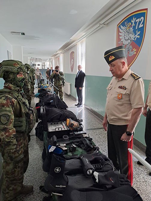 Kərim Vəliyev Serbiyanın döyüş sistemləri zavodunu ziyarət edib - FOTO - foto 1