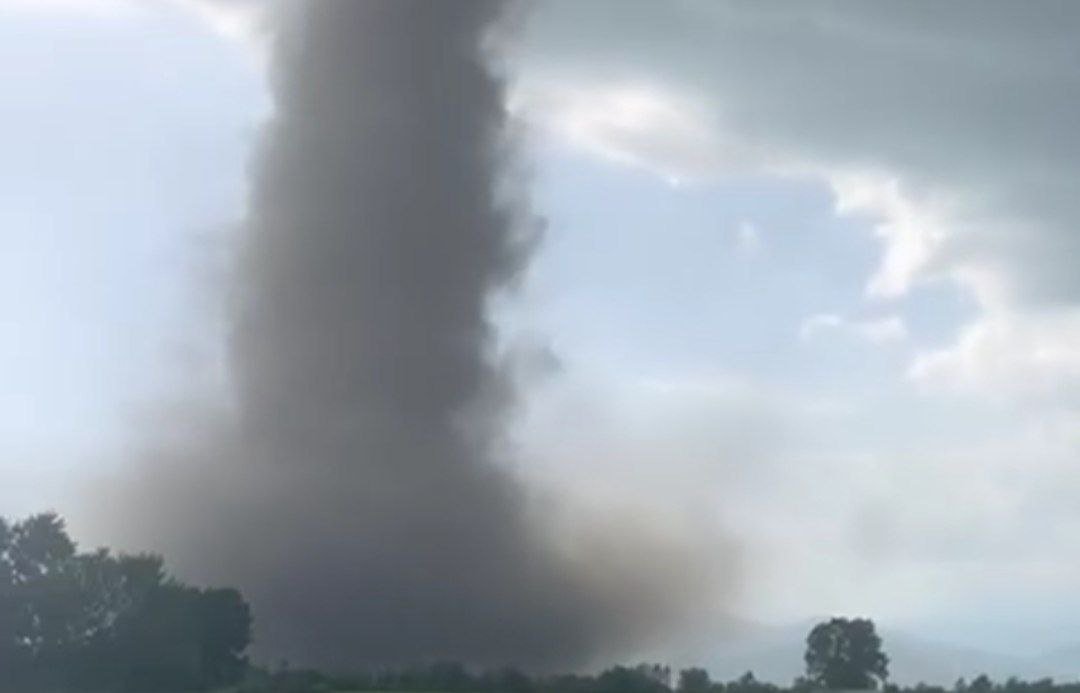 Gürcüstanın şərqində TORNADO baş verib - ANBAAN VİDEO Gürcüstanın şərqində TORNADO baş verib - ANBAAN VİDEO