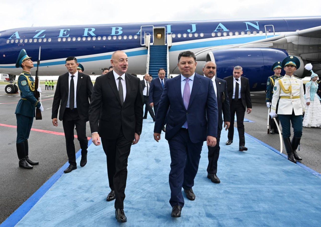 İlham Əliyev Qazaxıstanda səfərdədir - FOTO/VİDEO - foto 3