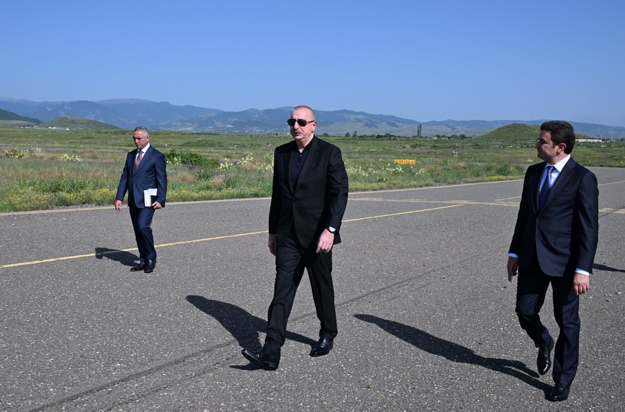 İlham Əliyev Xocalı hava limanında - FOTO - foto 2