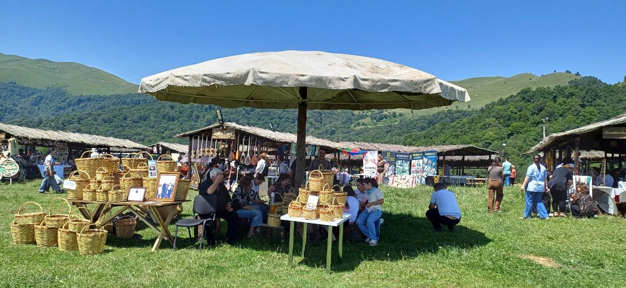 III Milli Yaylaq Festivalı BAŞLADI – FOTO/VİDEO - foto 2