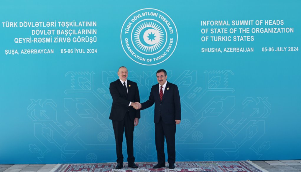 İlham Əliyev Şuşada TDT-nin dövlət başçılarının Zirvə görüşündə İŞTİRAK EDİR - FOTO/VİDEO - foto 1
