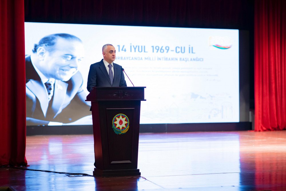Naxçıvanda “14 iyul 1969-cu il: Azərbaycanda milli intibahın başlanğıcı” adlı konfrans keçirildi – FOTO  - foto 6
