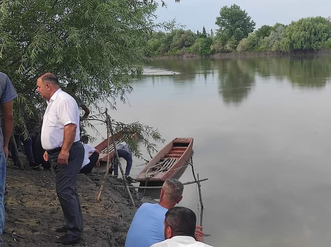 Zərdabda 17 yaşlı oğlan çayda batdı – FOTO  