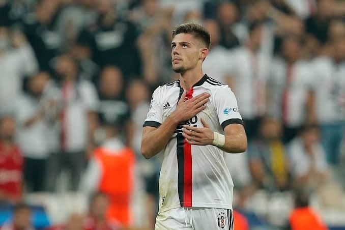 “Beşiktaş”ın üzvünün “Neftçi”yə keçidi alınmadı