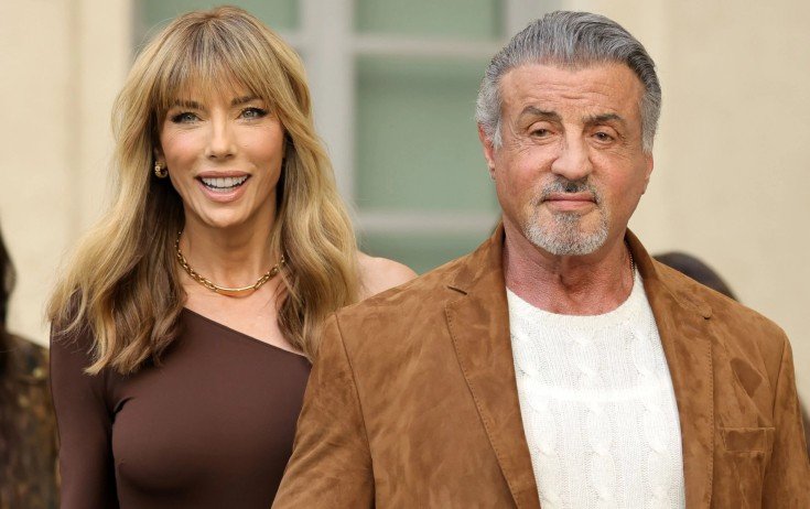 Silvestr Stallone həyat yoldaşına uzunqulaq hədiyyə etdi - VİDEO