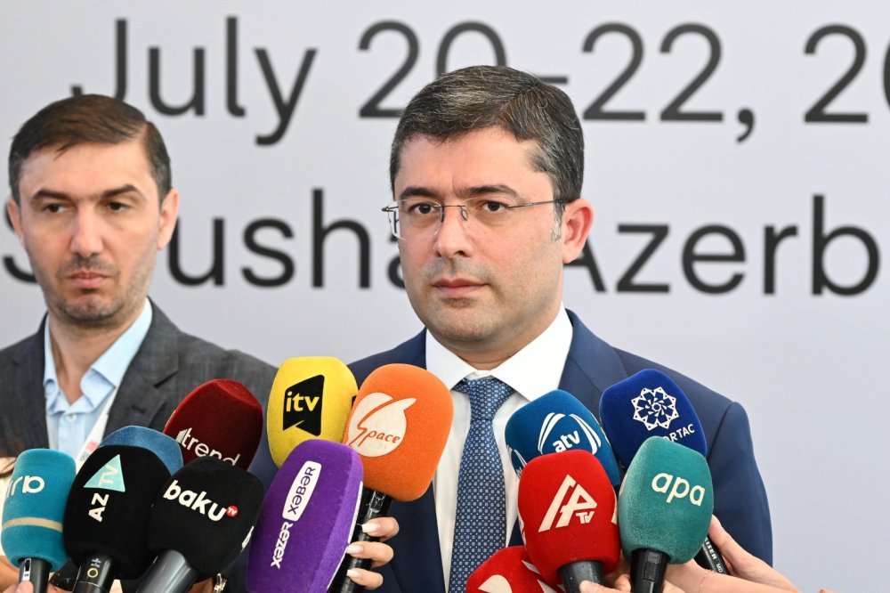 Əhməd İsmayılov: “2-ci Şuşa Qlobal Media Forumu dünya mediası üçün mühüm platforma rolunu oynayır”