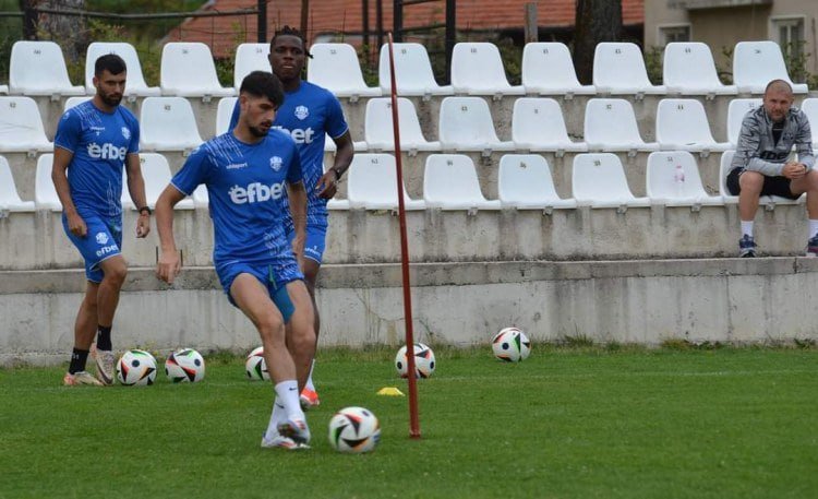 Azərbaycanlı futbolçunun komandası mövsümə qələbə ilə BAŞLADI