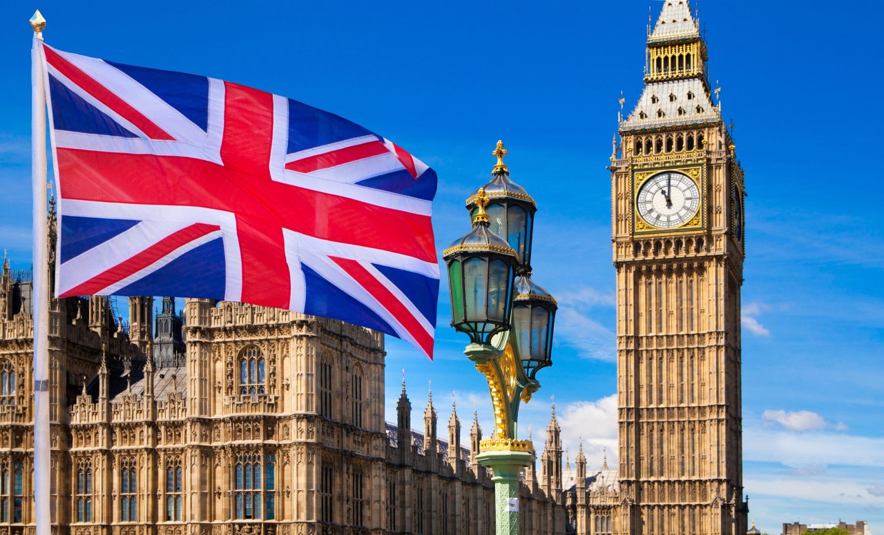 Britaniya Moskva ilə gərginlik qorxusuna görə Ukraynaya QADAĞA QOYDU