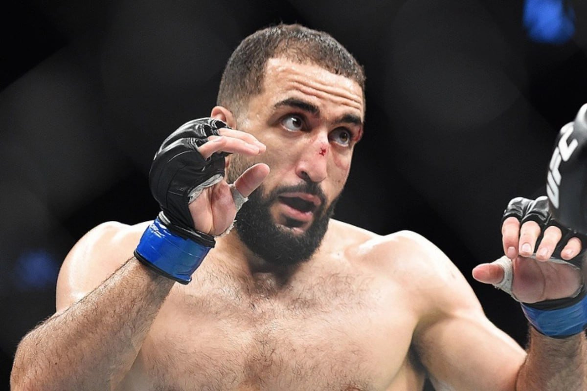 Məhəmməd Edvardsı məğlub edərək UFC-nin yeni çempionu oldu - VİDEO