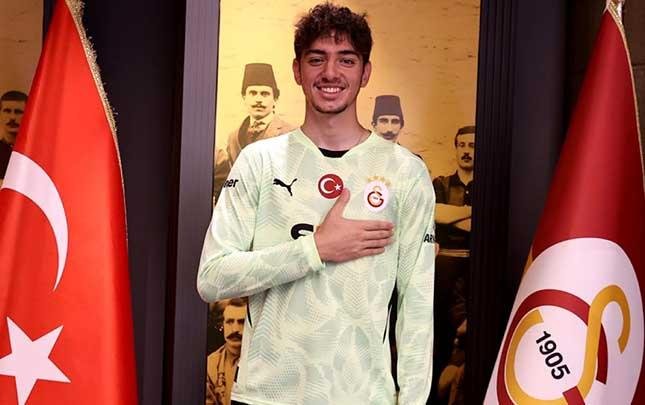 "Qalatasaray" əvvəlcə müqavilə imzaladı, sonra icarəyə verdi