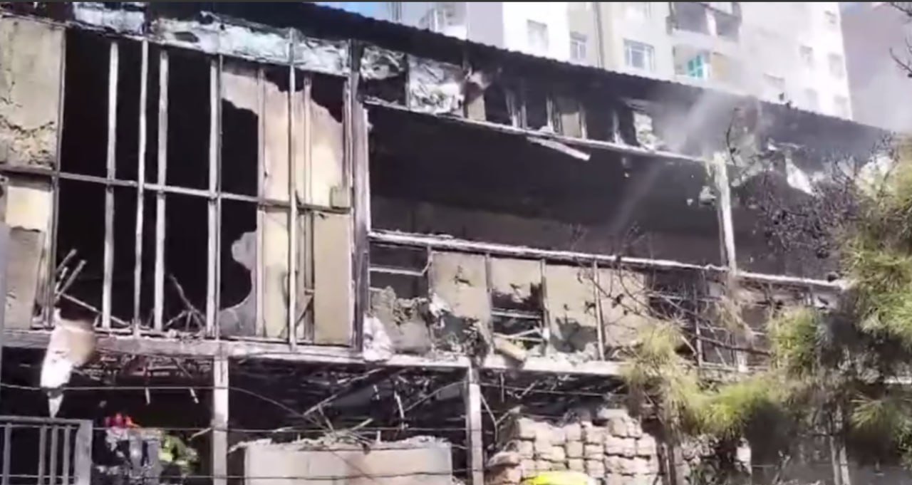 &ldquo;8-ci kilometr bazar"ının yaxınlığındakı yanğın MƏHDUDLAŞDIRILDI - VİDEO