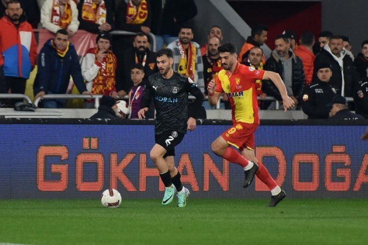 &ldquo;Sumqayıt&rdquo; Türkiyədə oynayan futbolçu ilə müqavilə İMZALADI