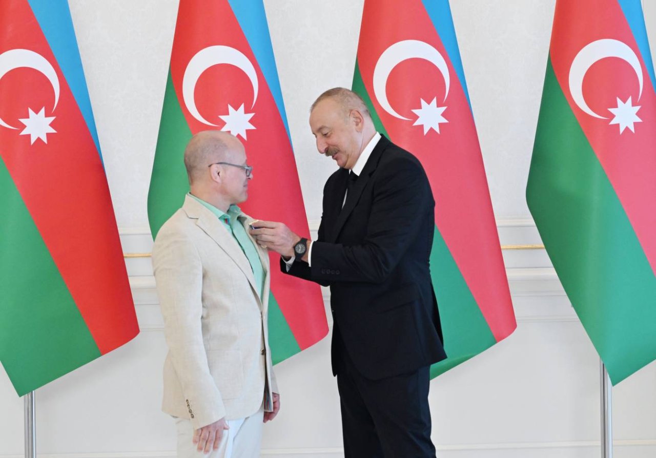 İlham Əliyevin idmançılarla görüşündən FOTOLAR - foto 8