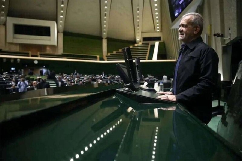 İran parlamenti Məsud Pezeşkianın təklif etdiyi yeni nazirlərin siyahısını MÜZAKİRƏ EDİR