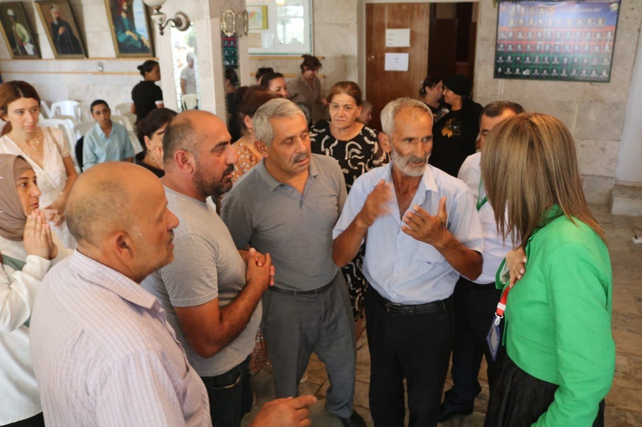 Deputatlığa namizəd Günay Ağamalı Salyanın Kür Qaraqaşlı kəndində seçicilərlə görüşdü – FOTO/VİDEO - foto 6