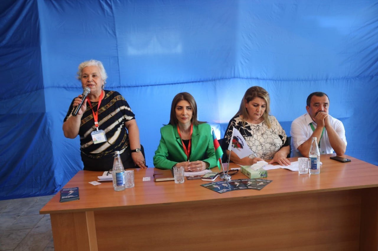 Deputatlığa namizəd Günay Ağamalı Salyanın Kür Qaraqaşlı kəndində seçicilərlə görüşdü – FOTO/VİDEO Deputatlığa namizəd Günay Ağamalı Salyanın Kür Qaraqaşlı kəndində seçicilərlə görüşdü – FOTO/VİDEO